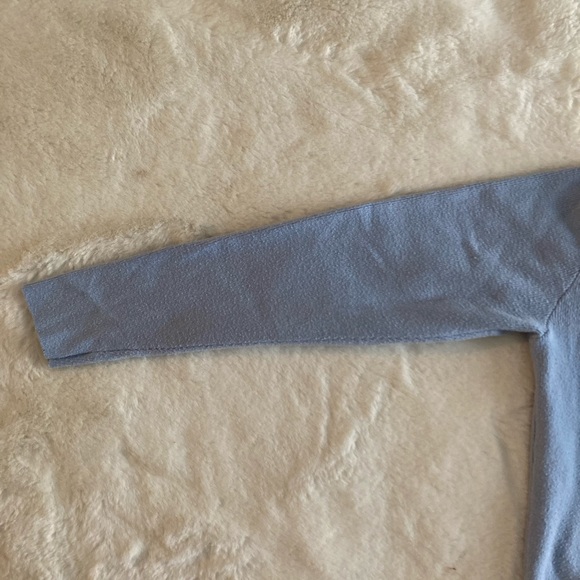 Cute button up - Picture 6 of 7